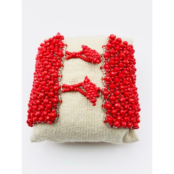Artisan handcrafted red crystal beaded wide bracelet - Picture 3 of 6